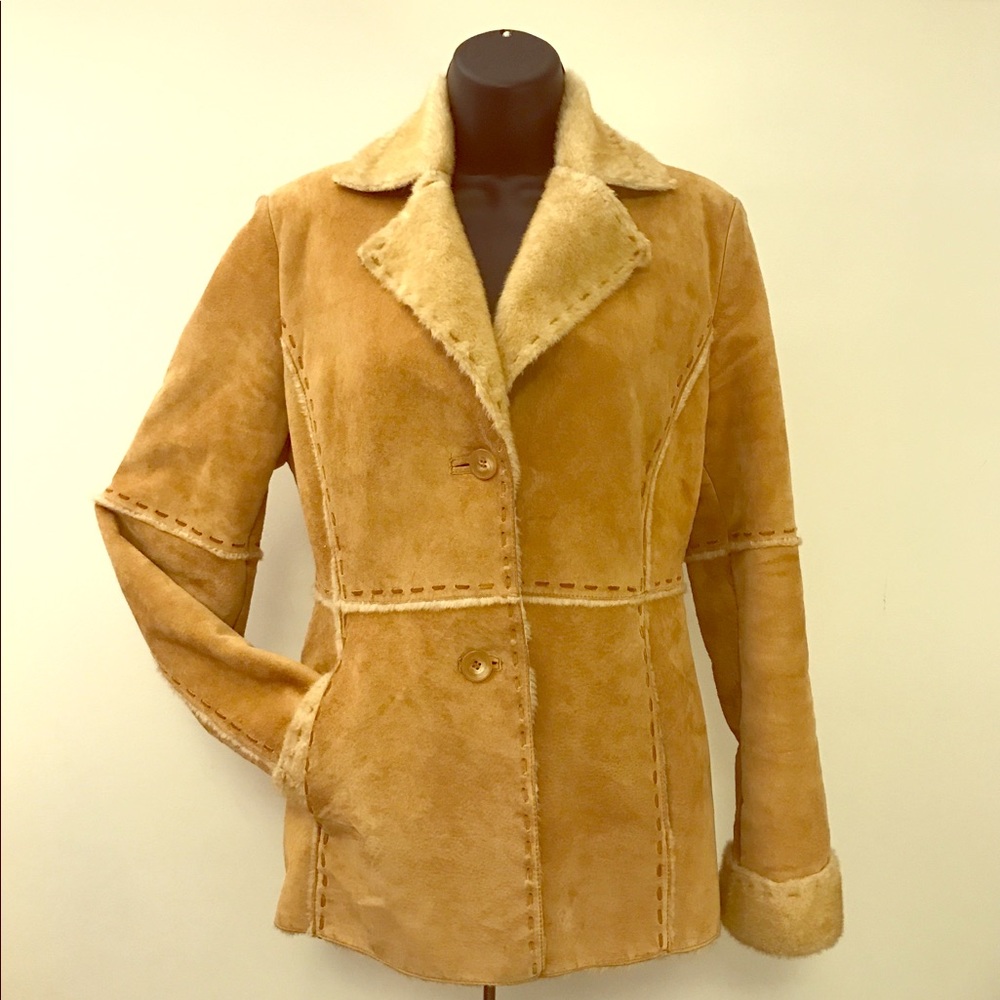 Guess Women’s size S small tan Suede Jacket